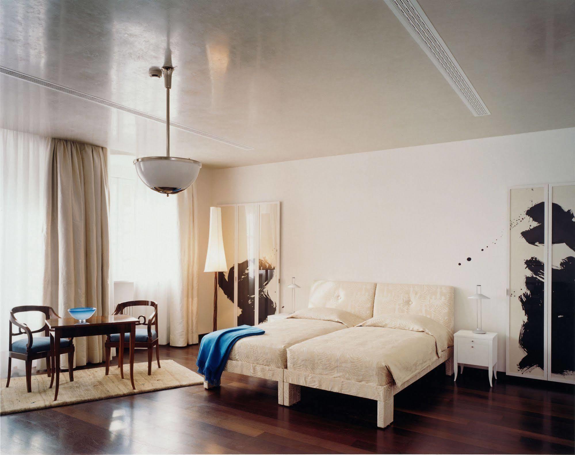 Hotel Greif, A Member Of Design Hotels Bolzano Room photo